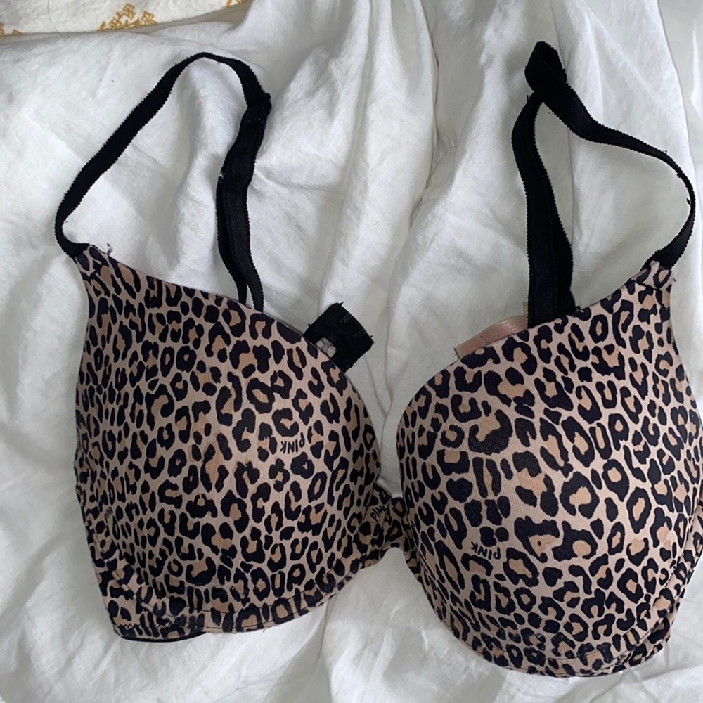 PINK Victoria’s Secret Wear Everywhere Push Up Bra